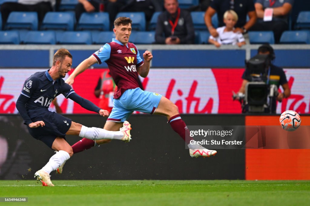 Burnley FC v Tottenham Hotspur - Premier League