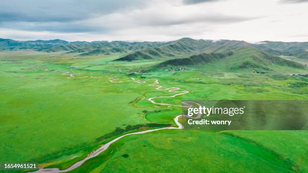 aerial view of moon bay at hongyuan country in sichuan province, china - water whorl grass stock pictures, royalty-free photos & images