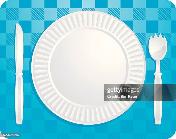 stockillustraties, clipart, cartoons en iconen met picnic plate - papieren bord