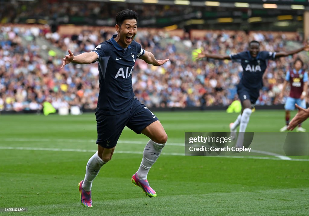 Burnley FC v Tottenham Hotspur - Premier League