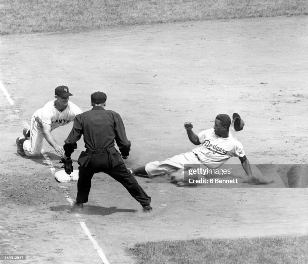Brooklyn Dodgers v New York Giants