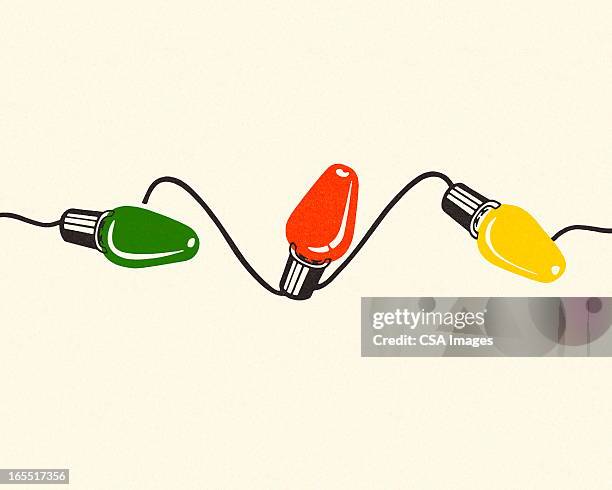 illustrazioni stock, clip art, cartoni animati e icone di tendenza di string of christmas lights - decorazione natalizia