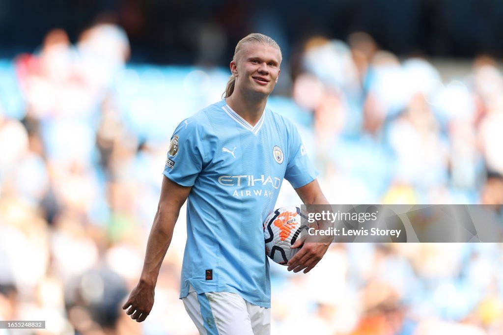 Manchester City v Fulham FC - Premier League
