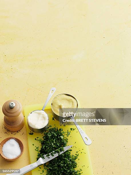spices, mustard, mayonnaise and herbs - pepper mill stockfoto's en -beelden