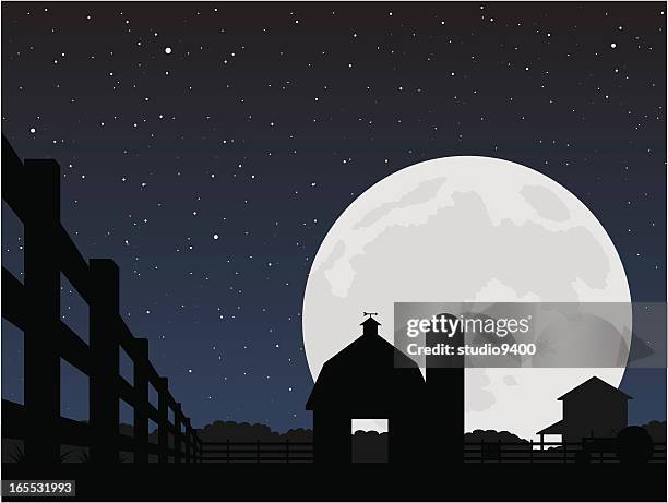 stockillustraties, clipart, cartoons en iconen met moon rising over the farm - schuur