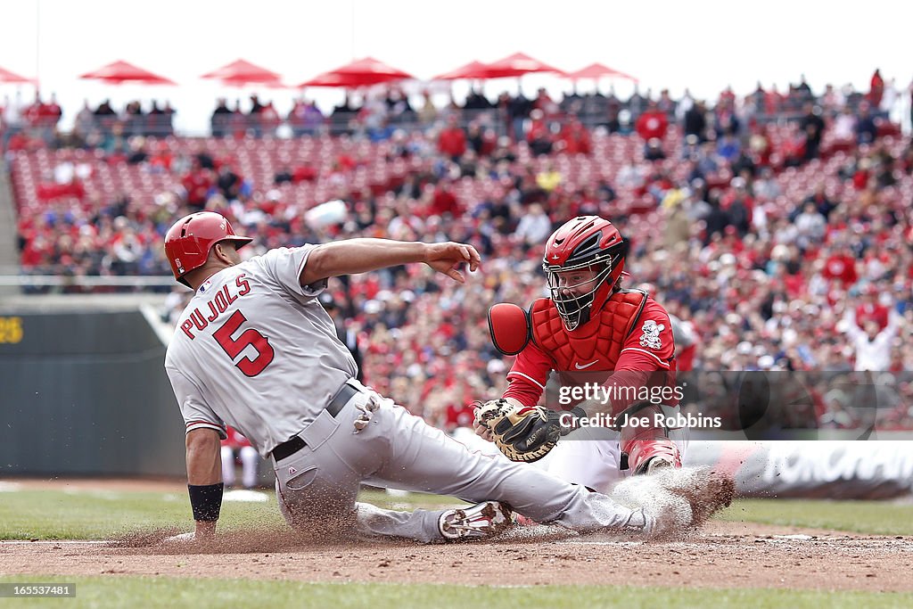 Los Angeles Angels of Anaheim v Cincinnati Reds