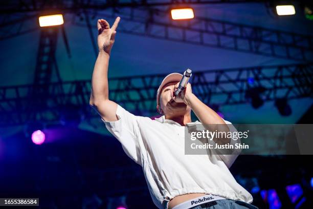 Gaeko Rapper Gaeko Photos and Premium High Res Pictures - Getty Images