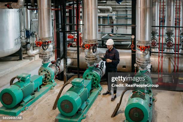 comparing data - district heating stock pictures, royalty-free photos & images