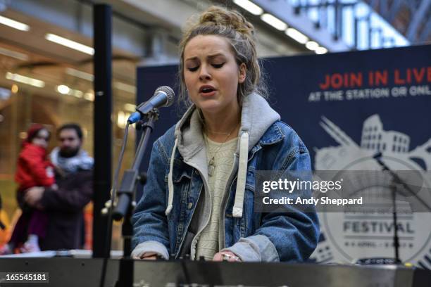 Shannon Saunders performs at Station Sessions Festival 2013 at St Pancras Station on April 4, 2013 in London, England.