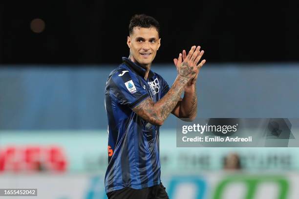 Gianluca Scamacca of Atalanta applauds the fans as he is substitued off during the Serie A TIM match between Atalanta BC and AC Monza at Gewiss...