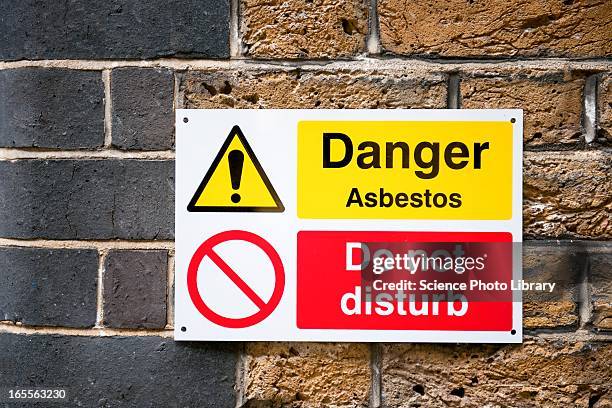 asbestos warning sign - asbest stockfoto's en -beelden