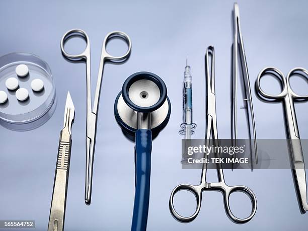 medical equipment - probeta fotografías e imágenes de stock