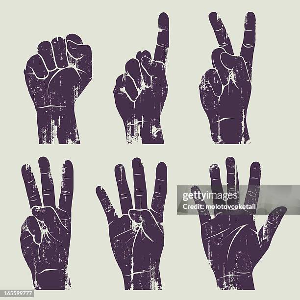 ilustraciones, imágenes clip art, dibujos animados e iconos de stock de grunge de manos - peace sign