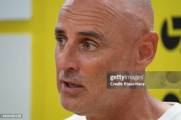 Yokohama F.Marinos manager Kevin Muscat speak after the J.LEAGUE Meiji Yasuda J1 26th Sec. Match between Kashiwa Reysol and Yokohama F･Marinos at...