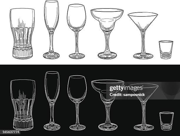 stockillustraties, clipart, cartoons en iconen met empty barware glass set - bierglas