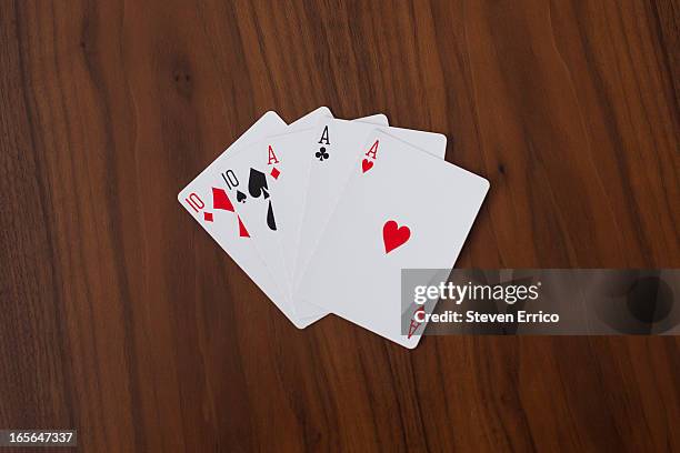 full house hand in poker - full hand - fotografias e filmes do acervo