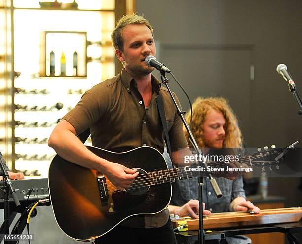 Andrew Ripp Pics 132 Andrew Ripp Photos & High Res Pictures - Getty Images