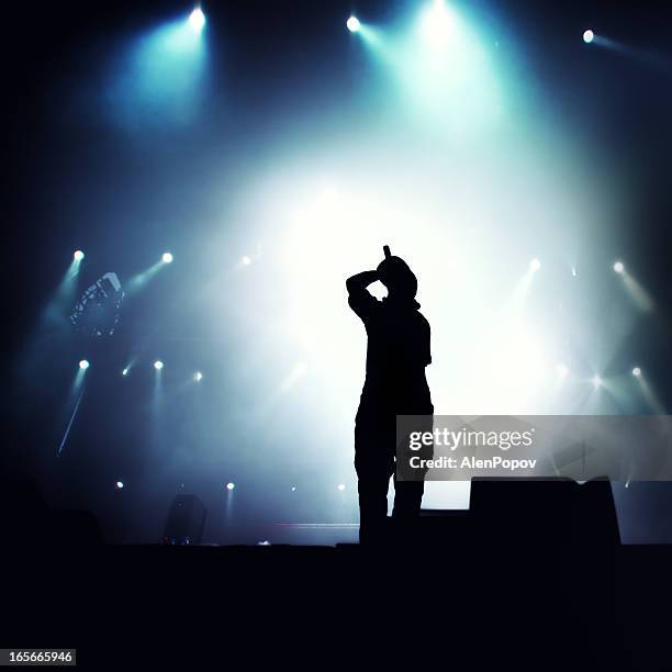 Mic Rapper Recorder Rapper With Microphone Photos and Premium High Res Pictures - Getty Images