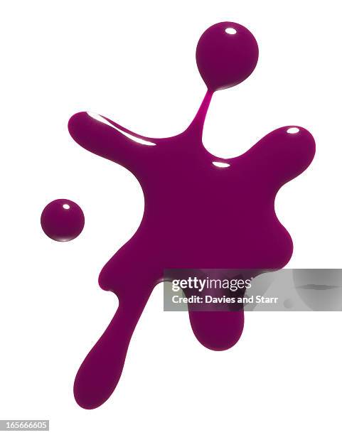 purple splash of nail polish - vernis à ongles photos et images de collection