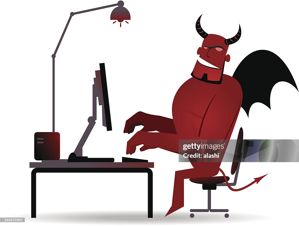 Demónio Sorriso Sarcástico e trabalhando na frente de um computador
