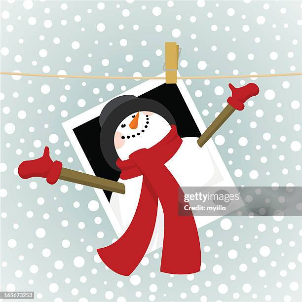 schneemann - schal stock-grafiken, -clipart, -cartoons und -symbole