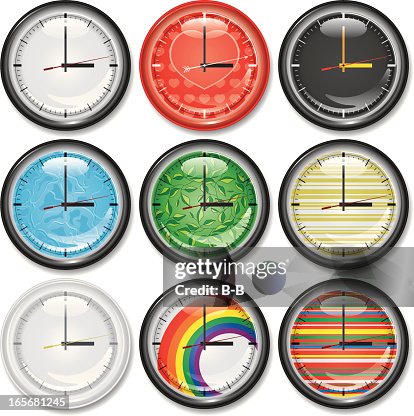 Clock-diferent designs Clock-diferent designs
