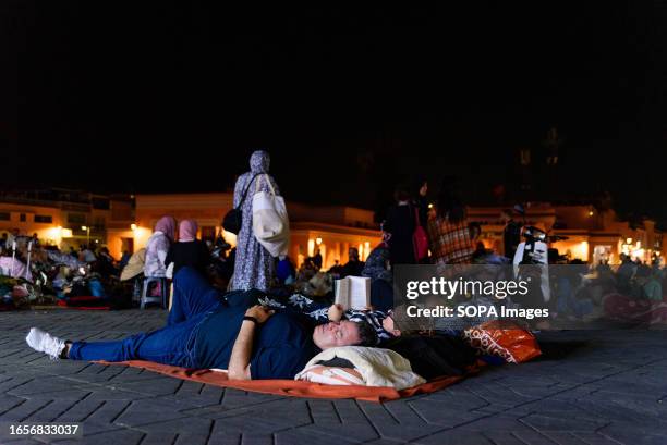 9,450 Bad Sleep Male Stock Photos, High-Res Pictures, and Images ...