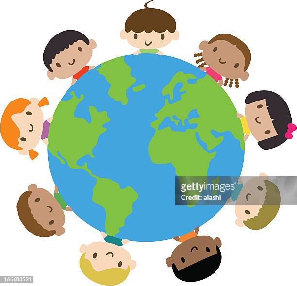 glücklich lächelnd multikulturellen kinder auf der ganzen welt - vorschulkind stock-grafiken, -clipart, -cartoons und -symbole
