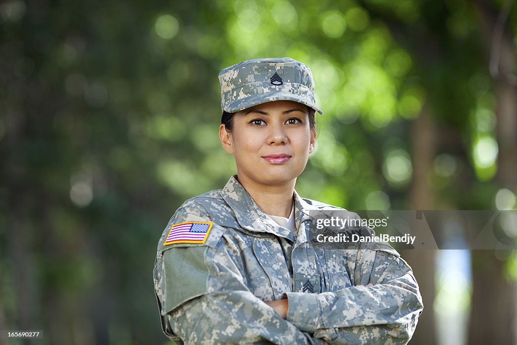 Feminino soldado americano série: Retrato ao ar livre