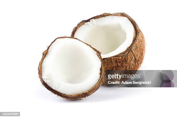 broken coconut isolated on white - coconut isolated stockfoto's en -beelden