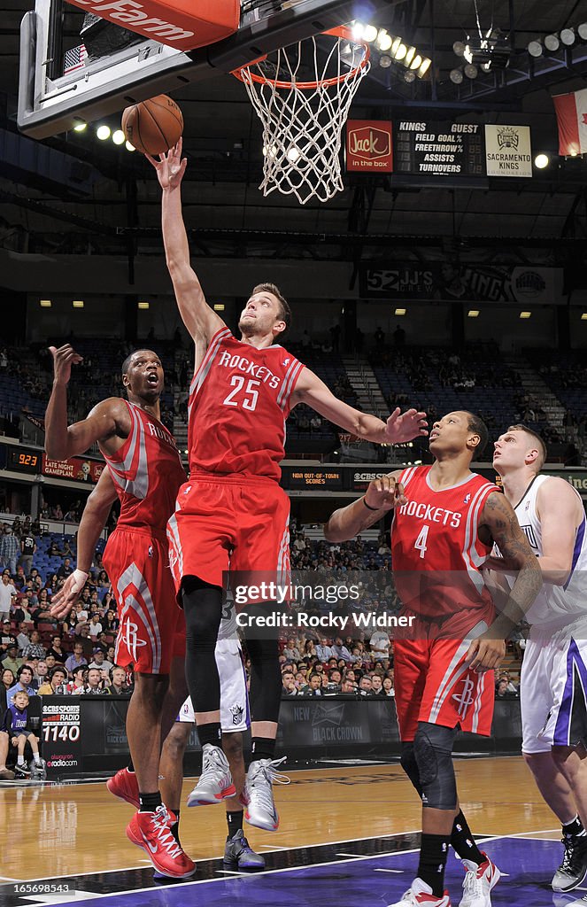 Houston Rockets v Sacramento Kings