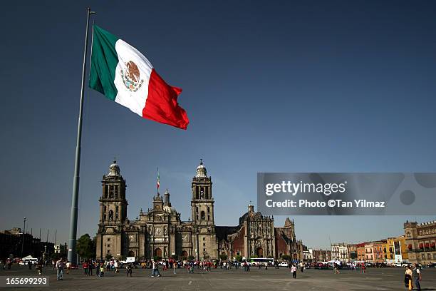 happy 5 de mayo - mexico flag stock pictures, royalty-free photos & images