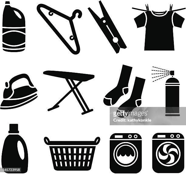 ilustrações, clipart, desenhos animados e ícones de ícones de lavanderia - cesta de roupa suja