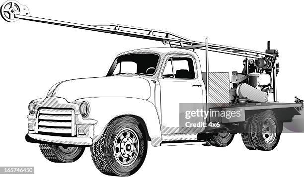 nahaufnahme einer alten mobile crane - mobiler kran stock-grafiken, -clipart, -cartoons und -symbole