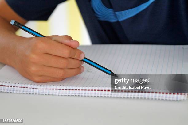 Boy Opening Note 6,572 Boy Writing Note Stock Photos, High-Res Pictures, and Images ...