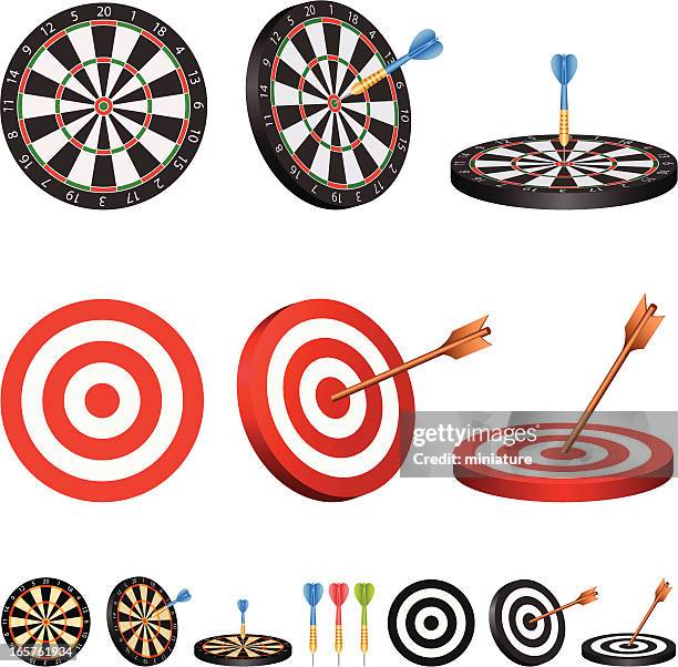 target und dartscheibe - dartscheibe stock-grafiken, -clipart, -cartoons und -symbole