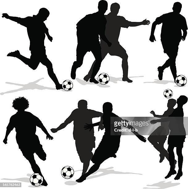 ilustrações de stock, clip art, desenhos animados e ícones de silhuetas de jogadores de futebol com as sombras - rematar à baliza