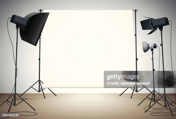 329 Interview Studio Background High Res Illustrations - Getty Images