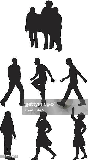 151点の子供 歩く 後ろ姿イラスト素材 Getty Images 151点の子供 歩く 後ろ姿イラスト素材 Getty Images