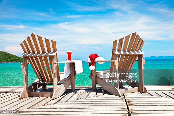 tropical xmas - red white and blue beach stock pictures, royalty-free photos & images