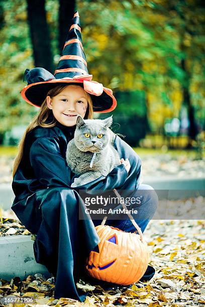 halloween child - halloween cats 個照片及圖片檔