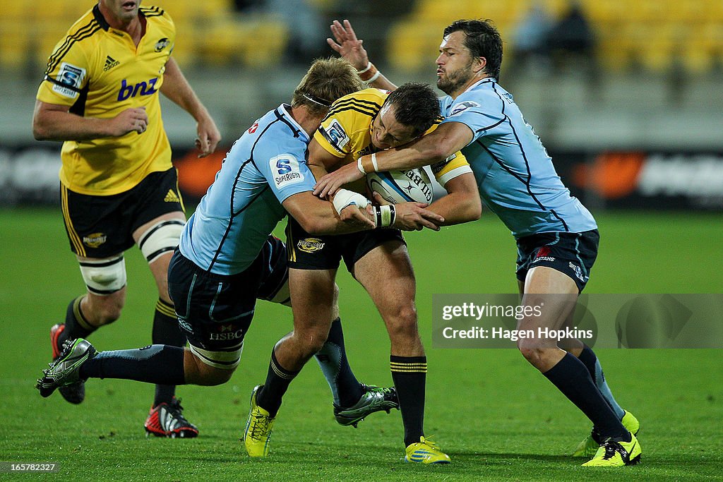 Super Rugby Rd 8 - Hurricanes v Waratahs