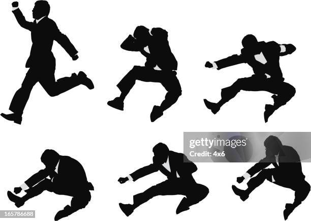 22点の跳び蹴りイラスト素材 Getty Images 22点の跳び蹴りイラスト素材 Getty Images