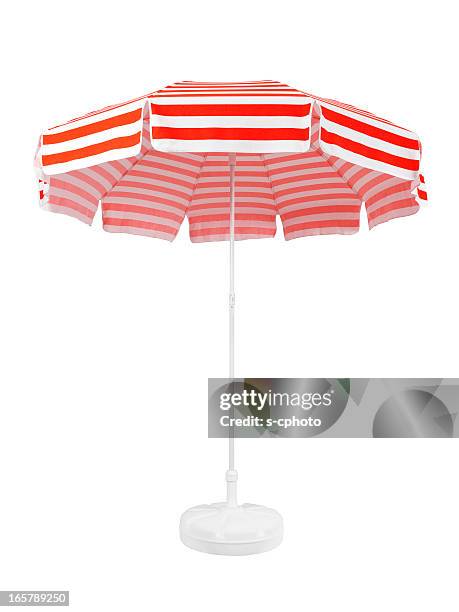 strandschirm (klicken sie hier, um weitere informationen - beach umbrella isolated stock-fotos und bilder