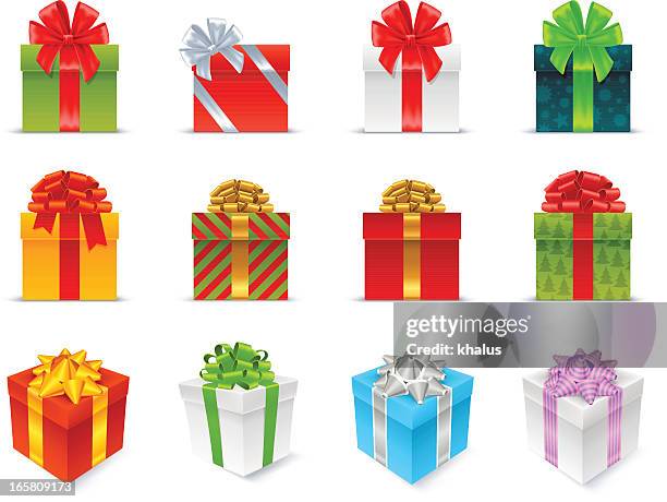 illustrazioni stock, clip art, cartoni animati e icone di tendenza di scatole regalo - christmas present