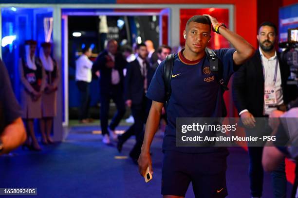 Kylian Mbappe of Paris Saint-Germain arrives to the stadium for the Ligue 1 Uber Eats match between Olympique Lyonnais and Paris Saint-Germain at...