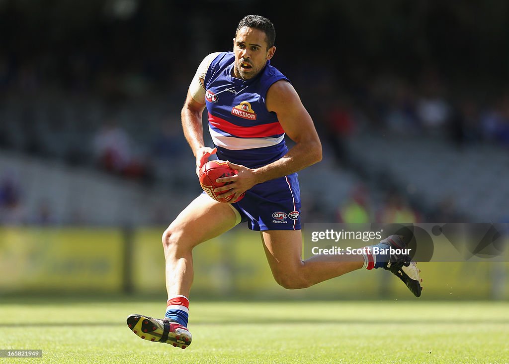 AFL Rd 2 - Western Bulldogs v Fremantle