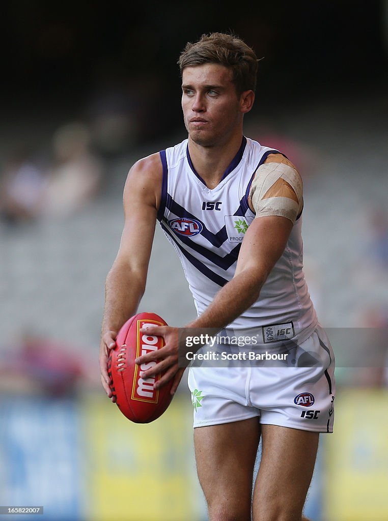 AFL Rd 2 - Western Bulldogs v Fremantle