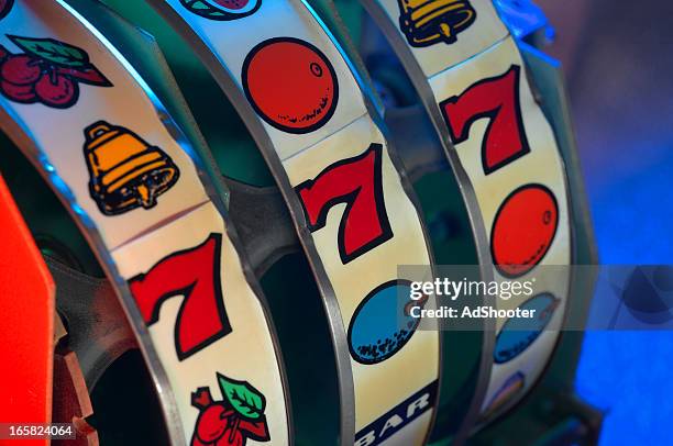 slot machine wheels - vegas strip stock pictures, royalty-free photos & images