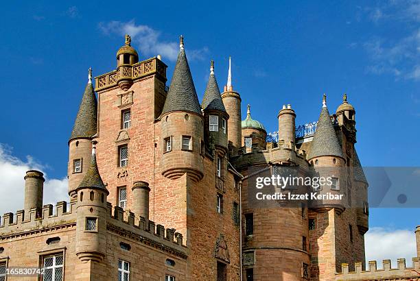 glamis castle - glamis castle stock pictures, royalty-free photos & images